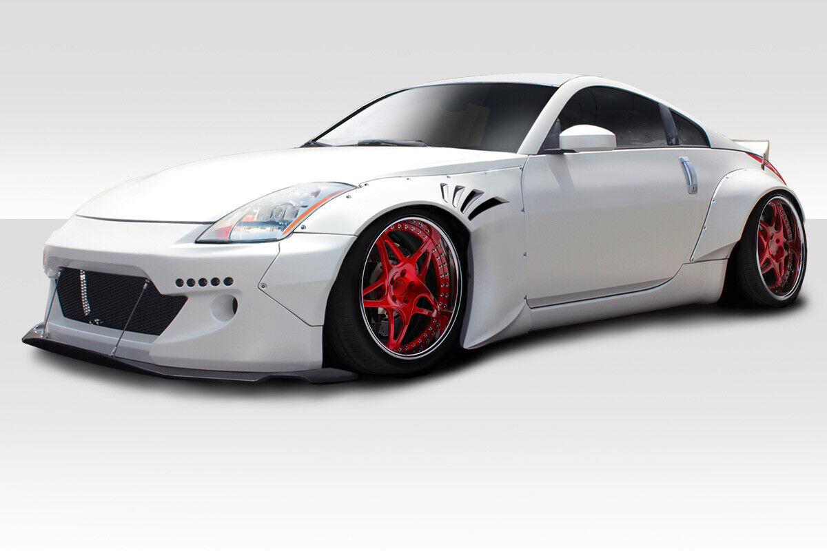 Nissan 350Z Rocket Bunny Z33 wide body kit