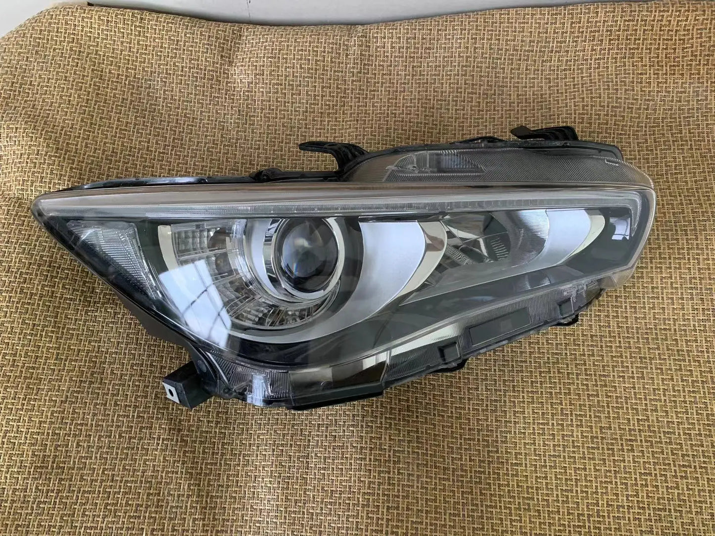 2014-2023 INFINITI Q50L Q50 Headlamp Assembly
