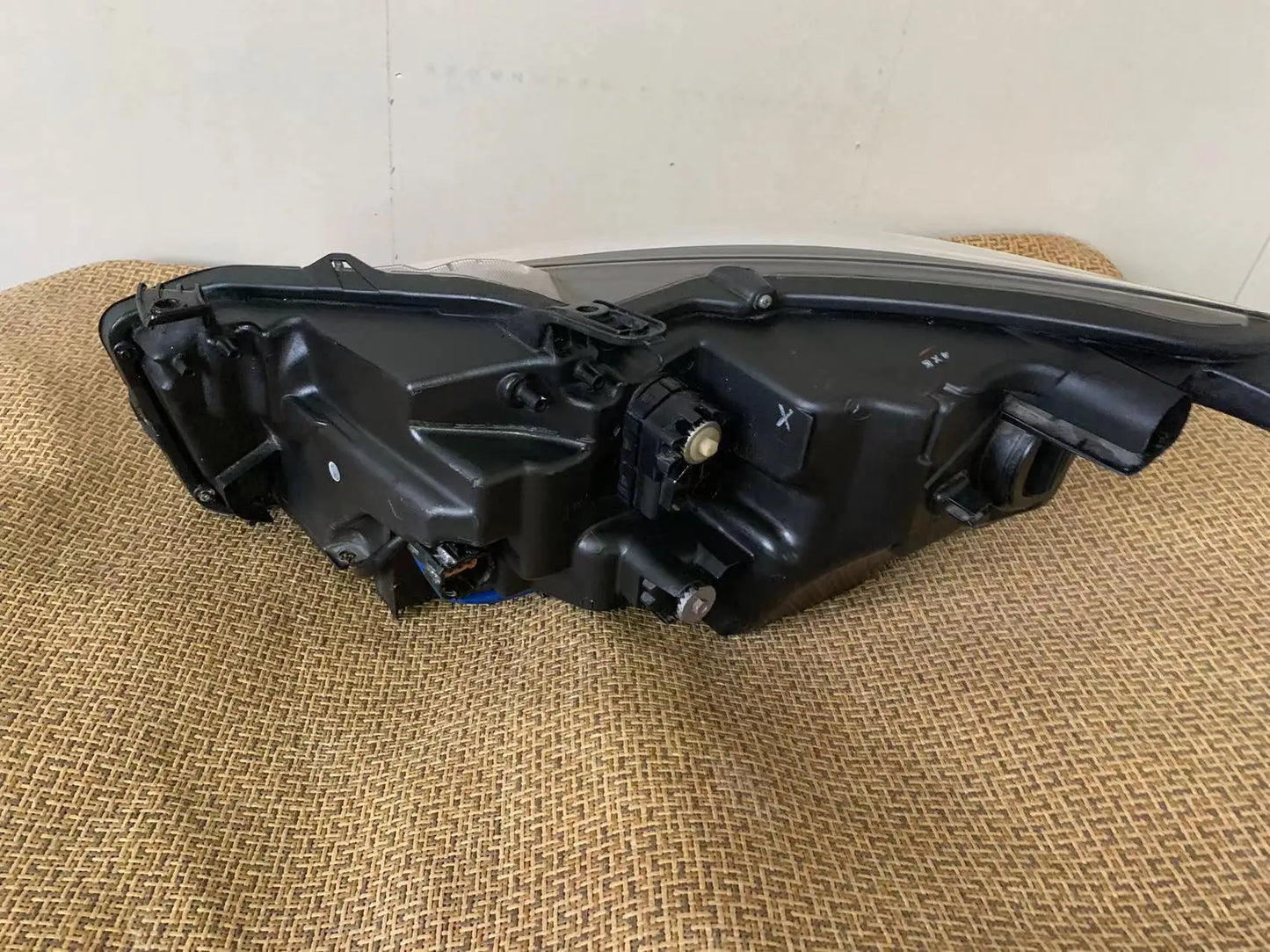 2014-2023 INFINITI Q50L Q50 Headlamp Assembly